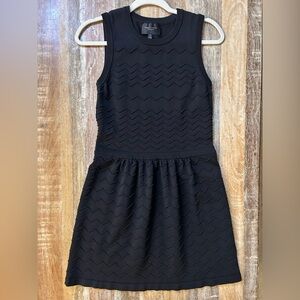 Romeo & Juliet Couture Black Chevron Pattern Sleeveless Dress, Size Medium